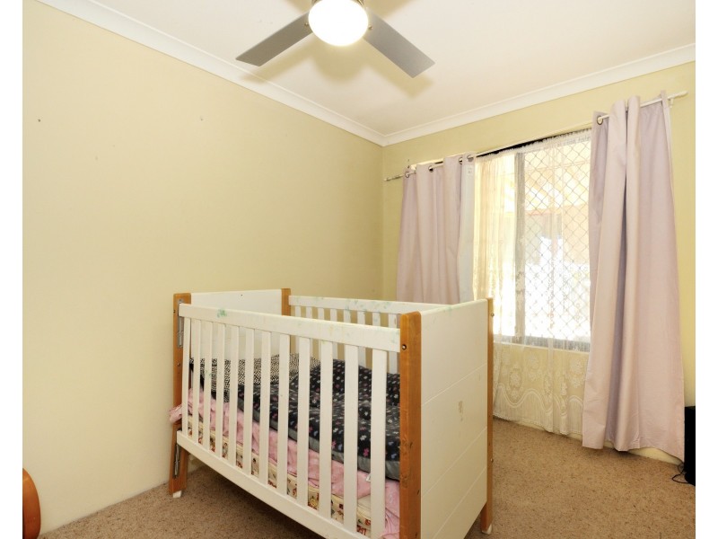 9 La Manche Avenue, Port Kennedy WA 6172