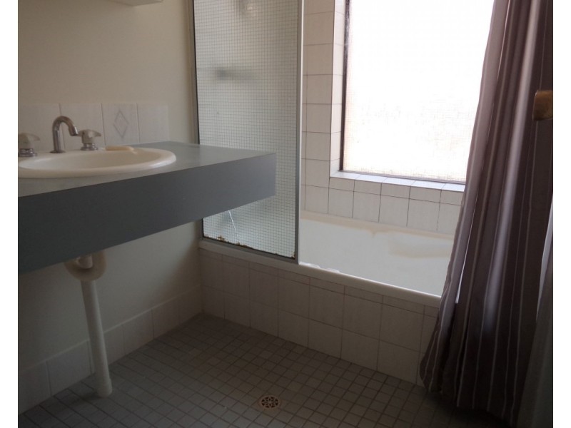 133  Parmelia Avenue, Parmelia WA 6167