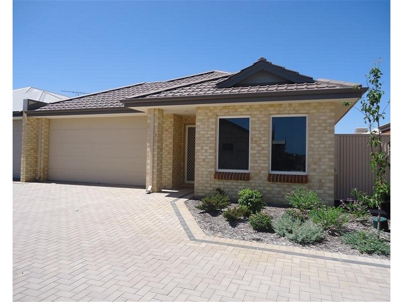 9/16 Westlinton Circle, Waikiki WA 6169