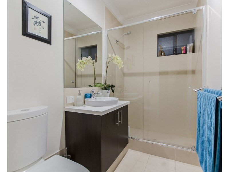 50 Bancoura Parkway, Secret Harbour WA 6173