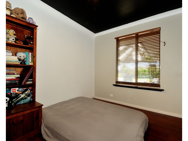 14 Barbados Close, Safety Bay WA 6169