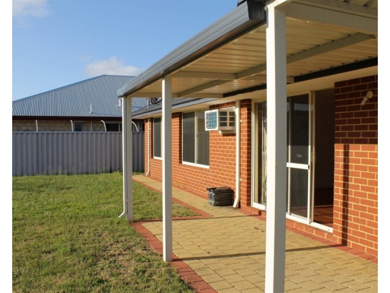 55 Laguardia Loop, Port Kennedy WA 6172