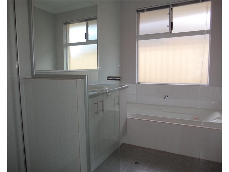 11 Jutland Avenue, Baldivis WA 6171