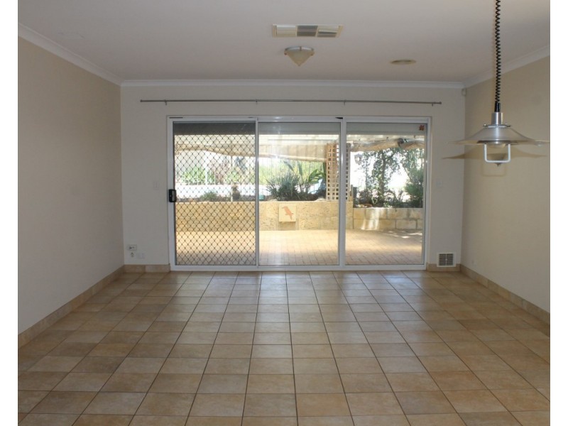 57 Teraglin Way, Warnbro WA 6169