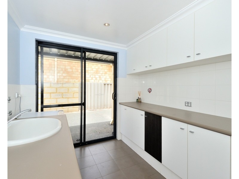 2 Adra Court, Secret Harbour WA 6173