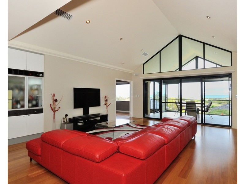 2 Adra Court, Secret Harbour WA 6173