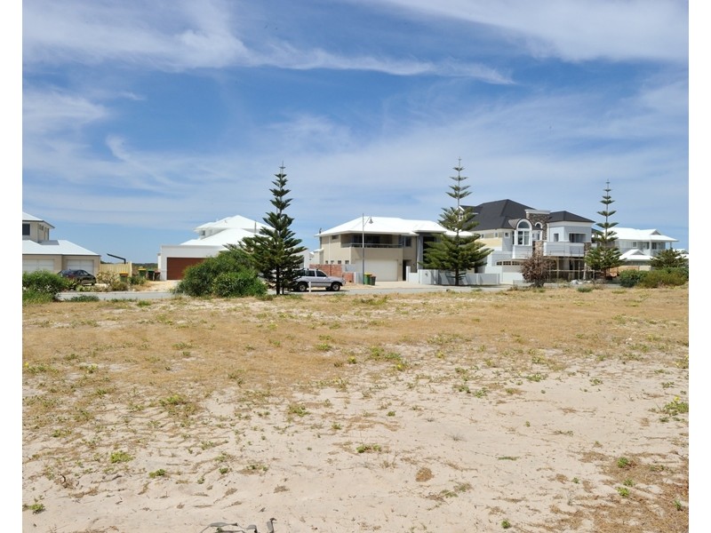 41 Turtles Bend, Secret Harbour WA 6173