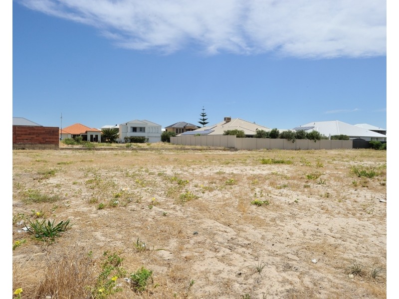 41 Turtles Bend, Secret Harbour WA 6173