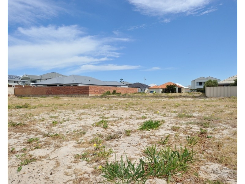 41 Turtles Bend, Secret Harbour WA 6173