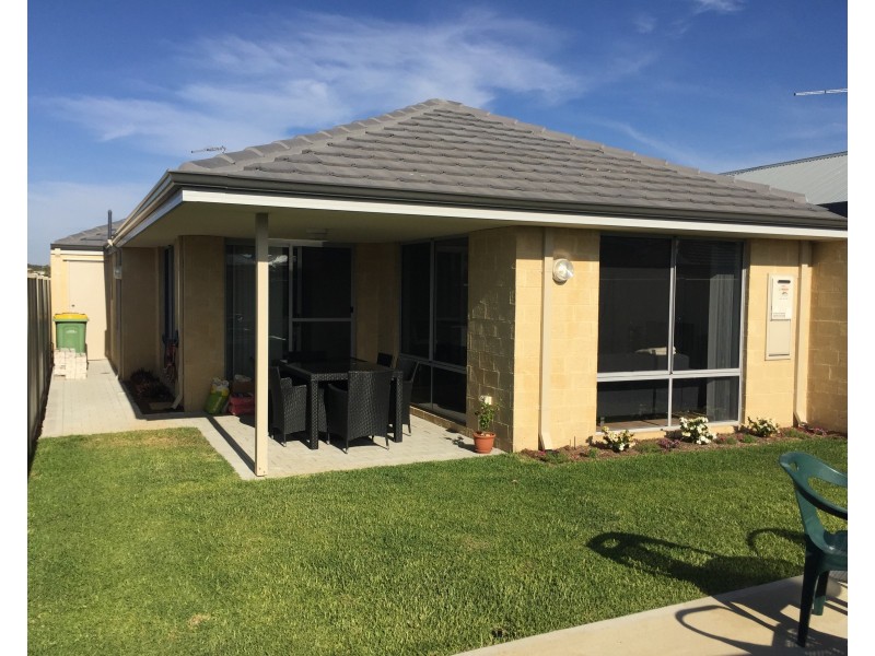 9 Elvire Grove, Golden Bay WA 6174