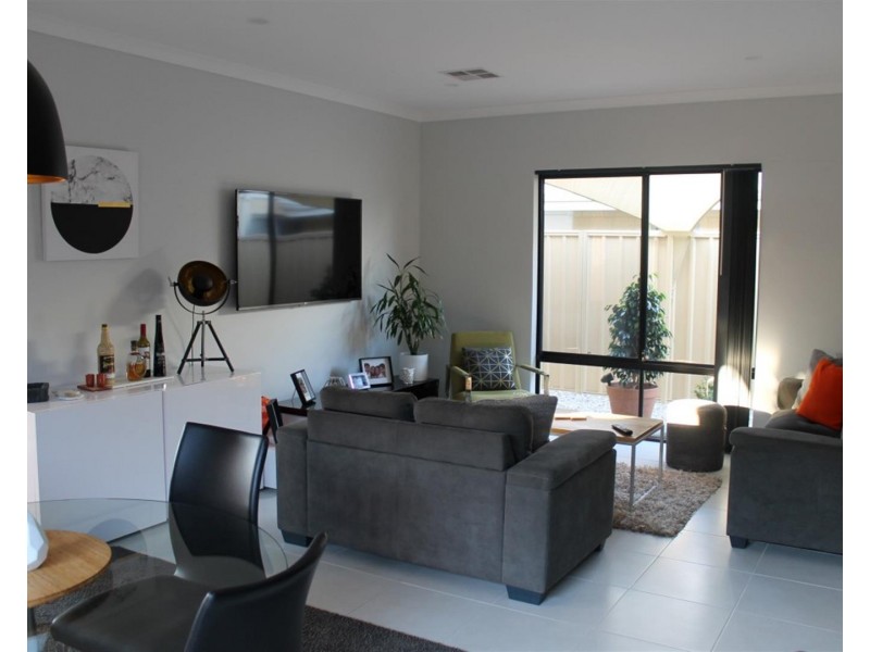 21 Barbon Lane, Baldivis WA 6171