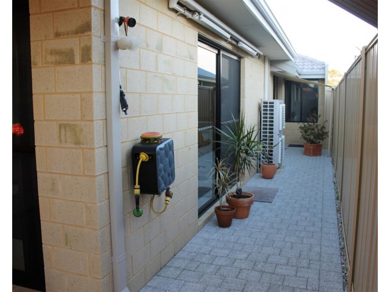 21 Barbon Lane, Baldivis WA 6171