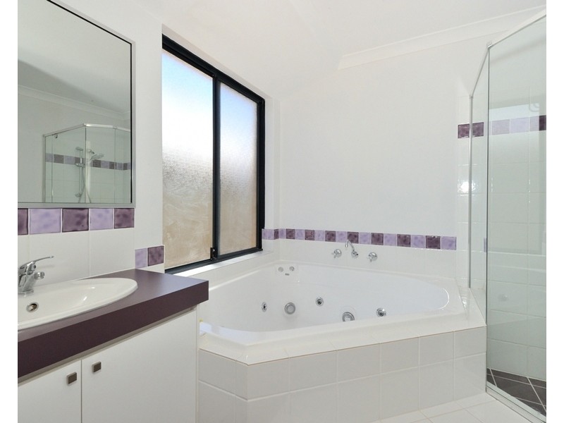 29 Bordeaux Ramble, Port Kennedy WA 6172