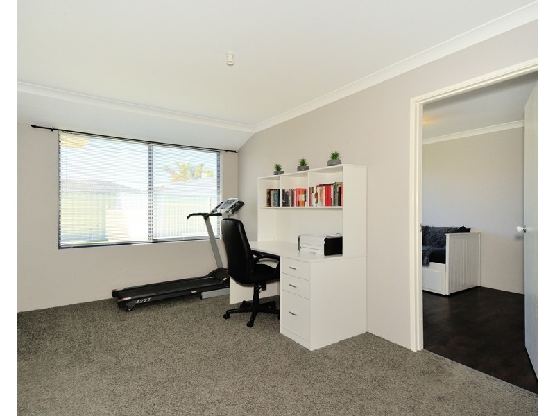 29 Bordeaux Ramble, Port Kennedy WA 6172