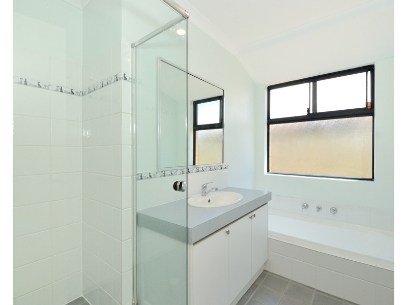 29 Bordeaux Ramble, Port Kennedy WA 6172