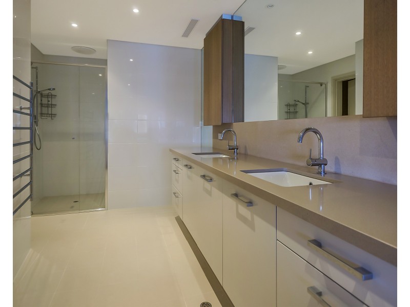 2/24 Veneto Lane, Mandurah WA 6210