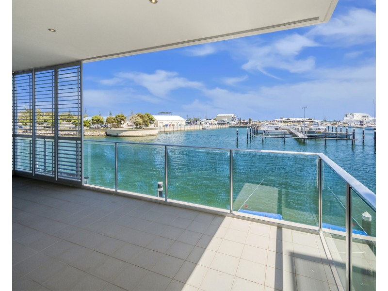 2/24 Veneto Lane, Mandurah WA 6210