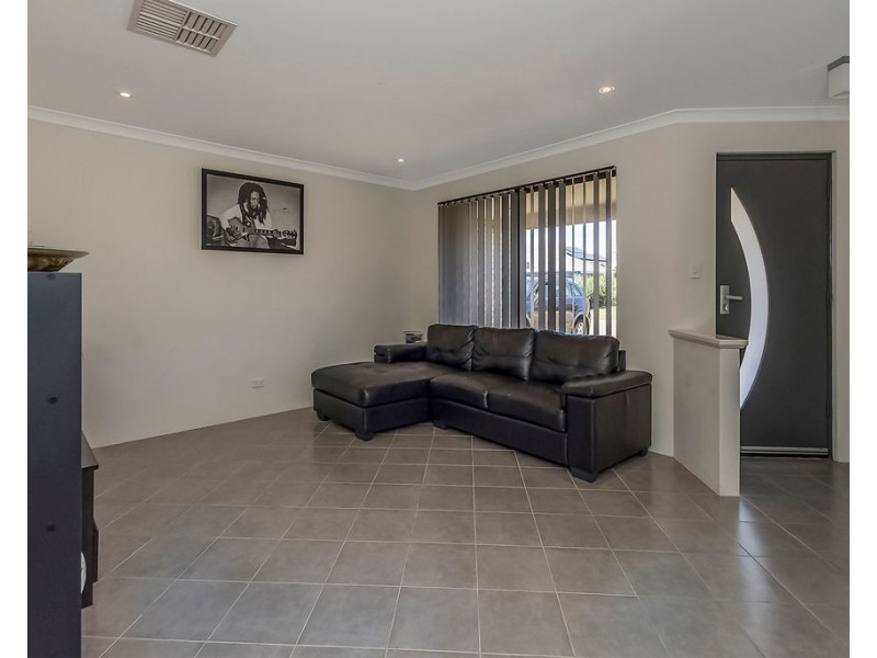 16 Gantheaume Parade, Secret Harbour WA 6173