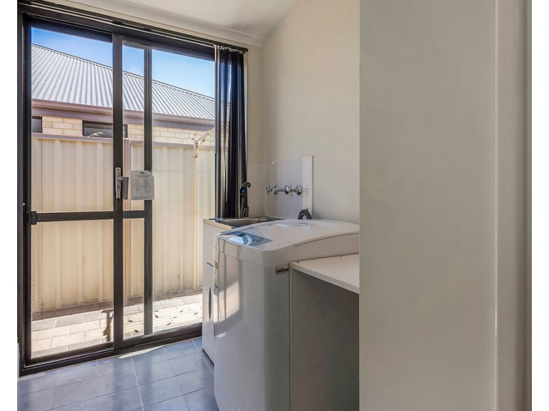 16 Gantheaume Parade, Secret Harbour WA 6173