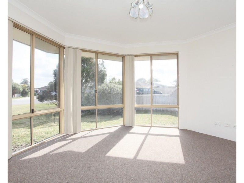 6 Buri Cove, Warnbro WA 6169