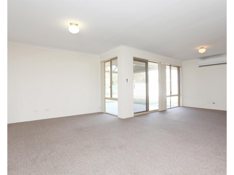 6 Buri Cove, Warnbro WA 6169