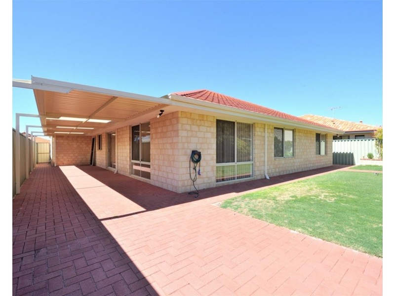 5 Brussels Circuit, Port Kennedy WA 6172