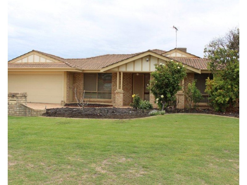 65 Triton Avenue, Waikiki WA 6169