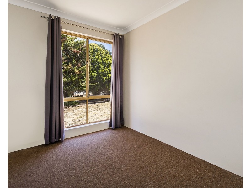 44 Rand Avenue, Waikiki WA 6169