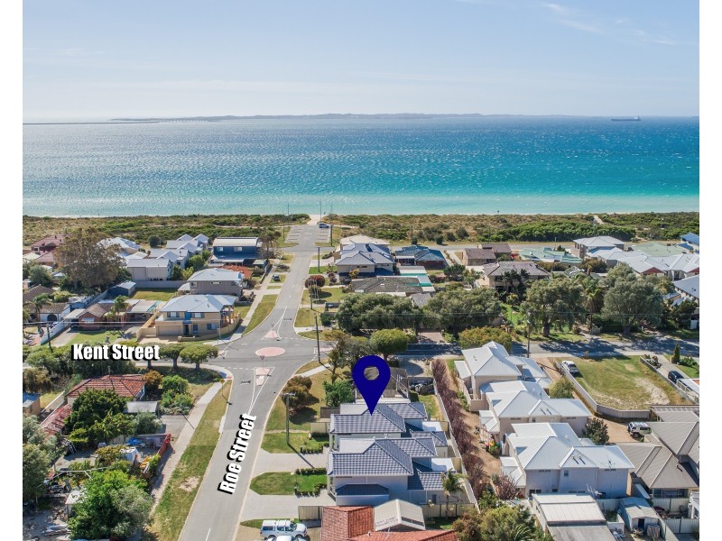 10 Roe Street, Rockingham WA 6168
