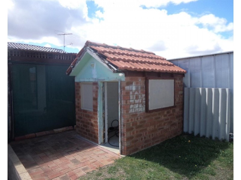 4 Jamaican Road, Safety Bay WA 6169