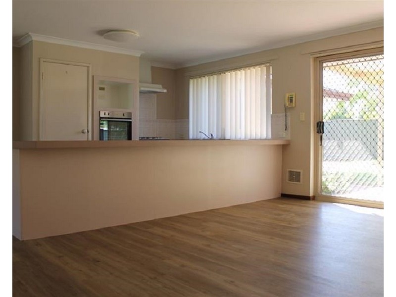 34 Bondi Crescent, Warnbro WA 6169