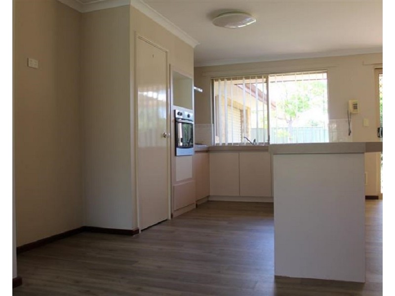34 Bondi Crescent, Warnbro WA 6169