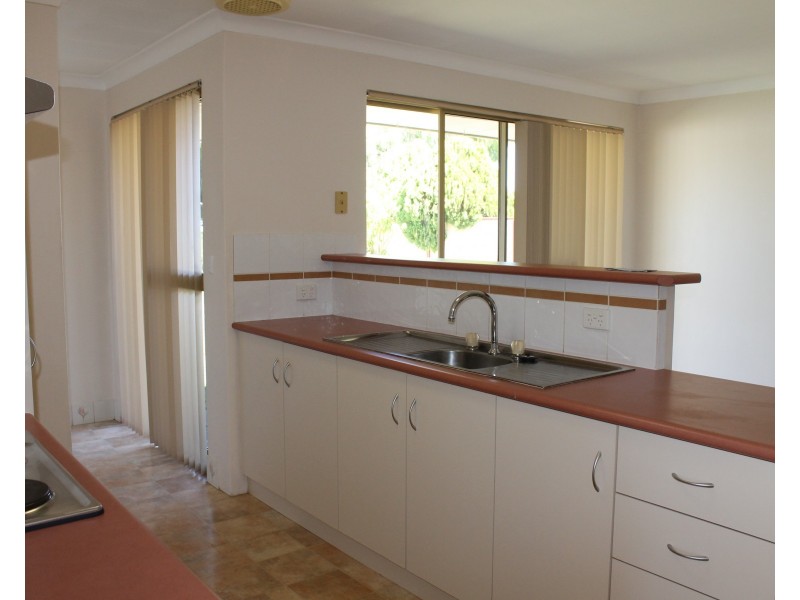 6A Belair Place, Cooloongup WA 6168