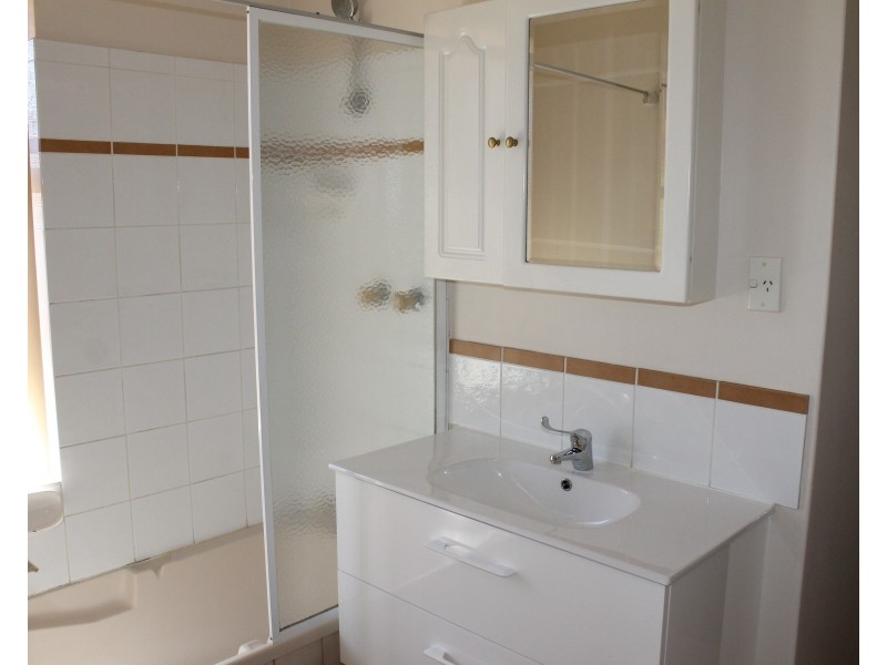 6A Belair Place, Cooloongup WA 6168