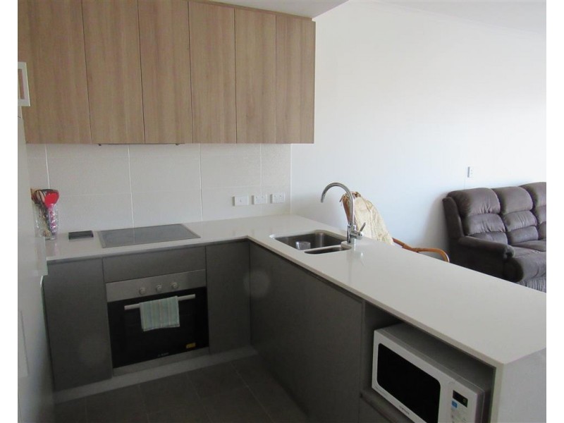 37/24 Flinders Lane, Rockingham WA 6168