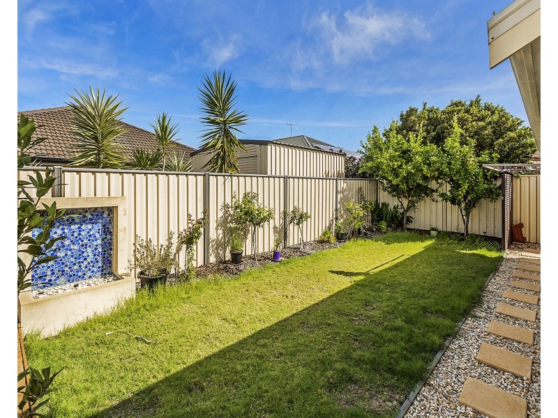 6 Jubata Gardens, Dudley Park WA 6210