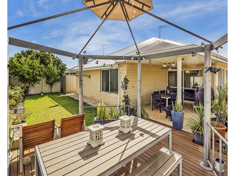 6 Jubata Gardens, Dudley Park WA 6210