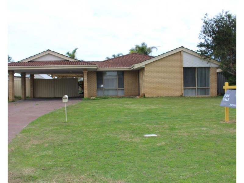 7 Brighton Close, Warnbro WA 6169