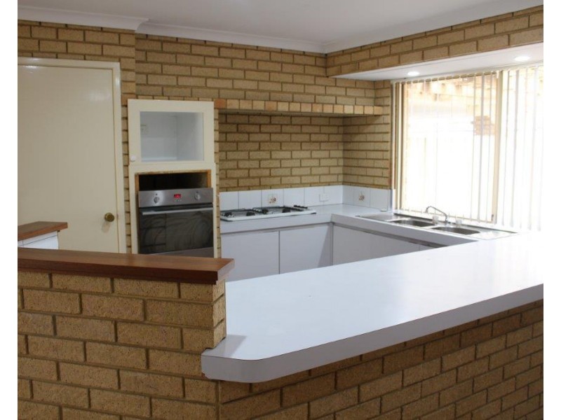 7 Brighton Close, Warnbro WA 6169