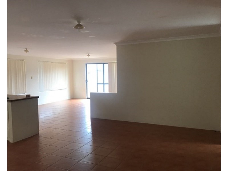 40 Toledo Circuit, Port Kennedy WA 6172