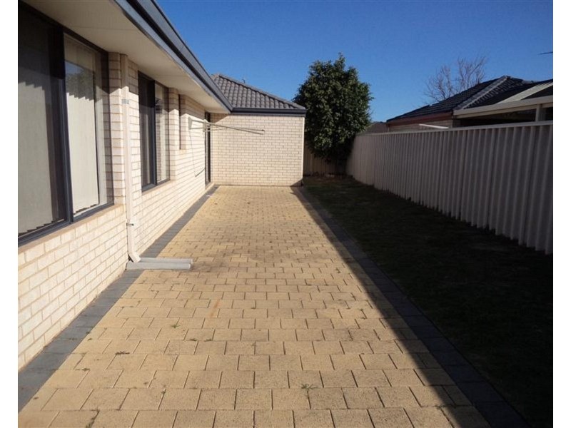 40 Toledo Circuit, Port Kennedy WA 6172