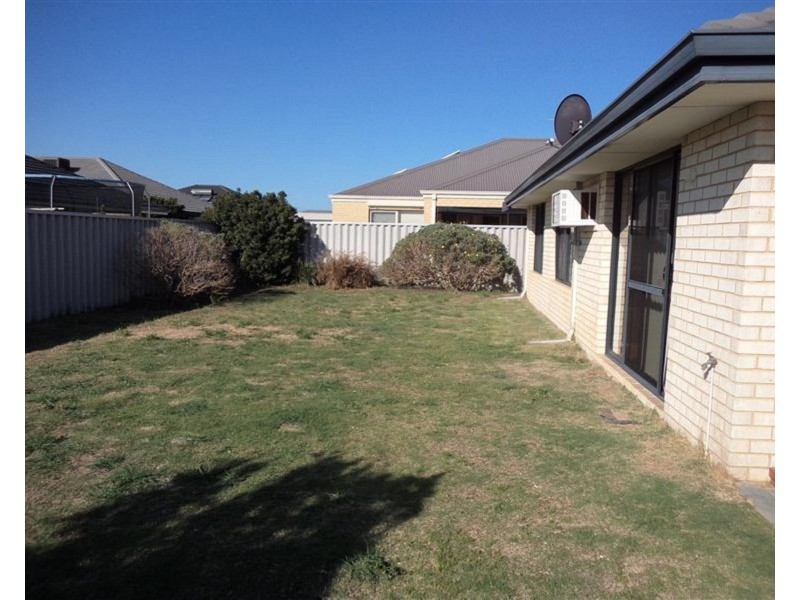 40 Toledo Circuit, Port Kennedy WA 6172