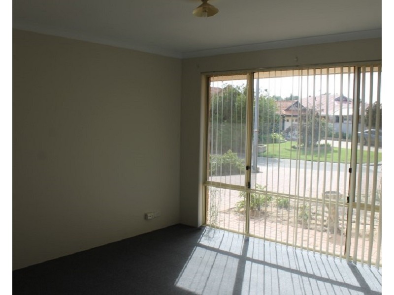 20  St Ettiene Gardens, Port Kennedy WA 6172