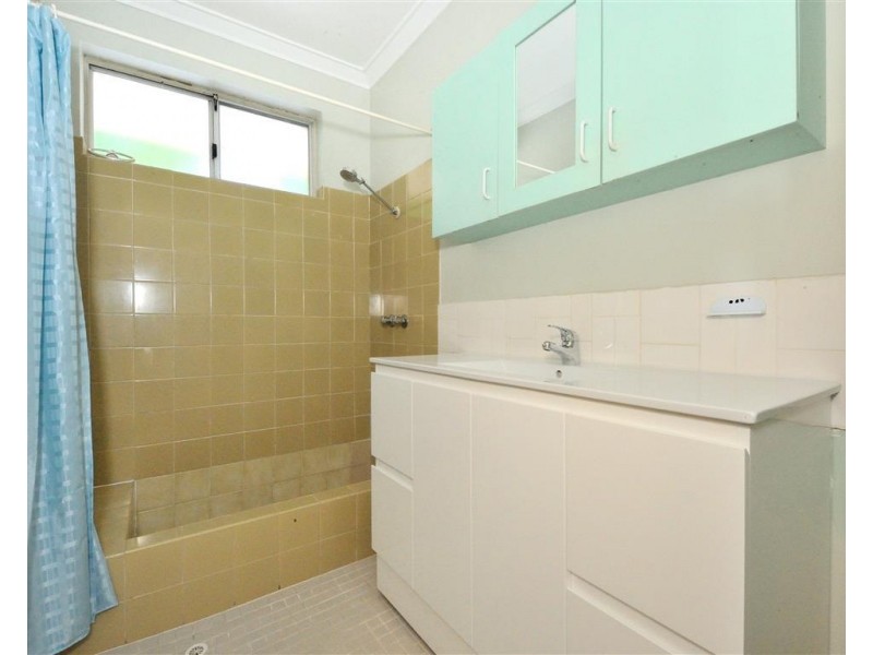 65A Saw Avenue, Rockingham WA 6168