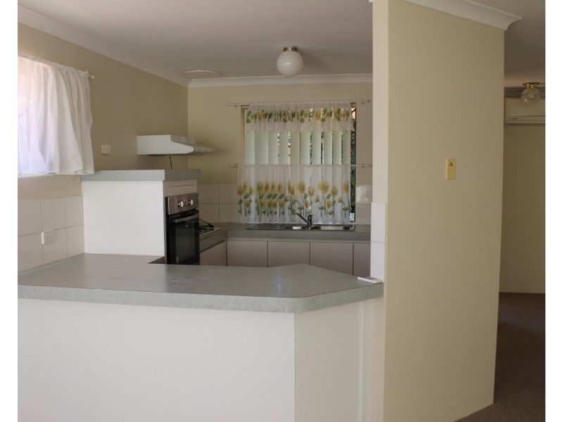 2/16  Inverness Court, Cooloongup WA 6168