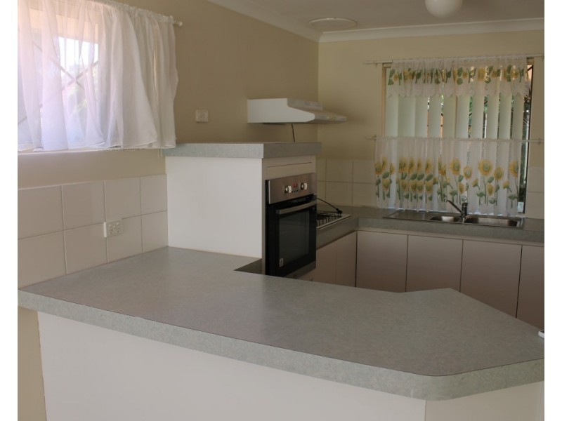 2/16  Inverness Court, Cooloongup WA 6168