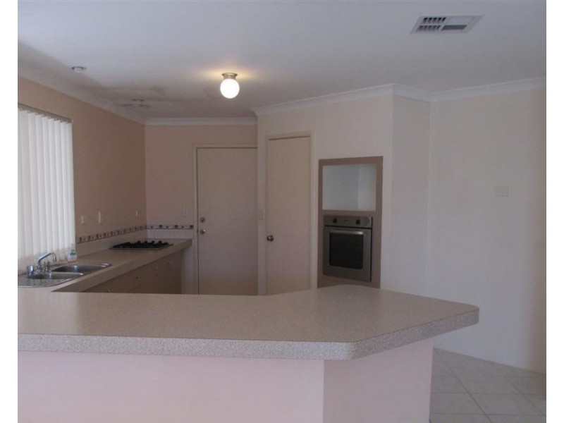 133 Bayside Boulevard, Port Kennedy WA 6172