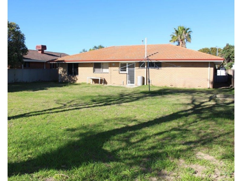 18 Seagate Street, Safety Bay WA 6169