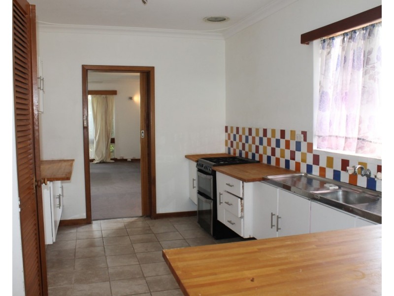 21 Waikiki Road, Safety Bay WA 6169