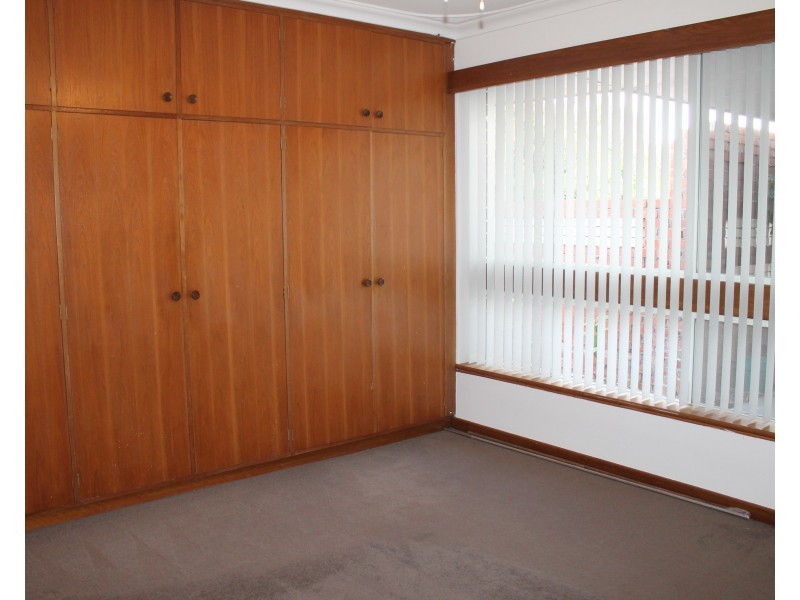 21 Waikiki Road, Safety Bay WA 6169